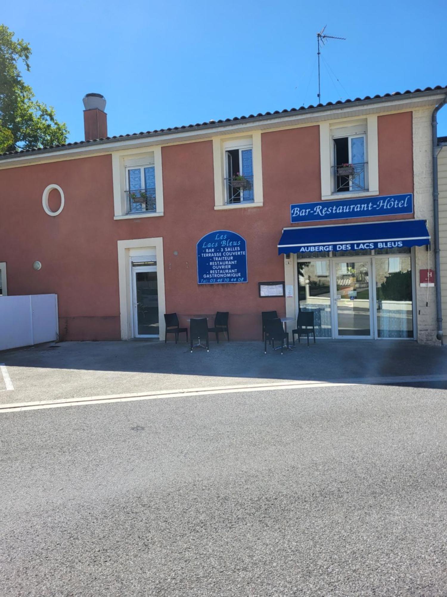 Auberge Des Lacs Bleus Clérac Εξωτερικό φωτογραφία